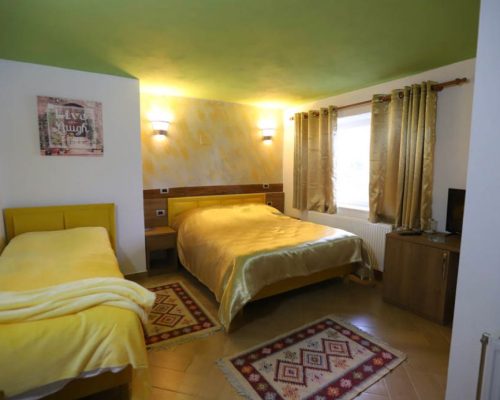 WhatsApp Image 2024-10-11 at 09.47.34